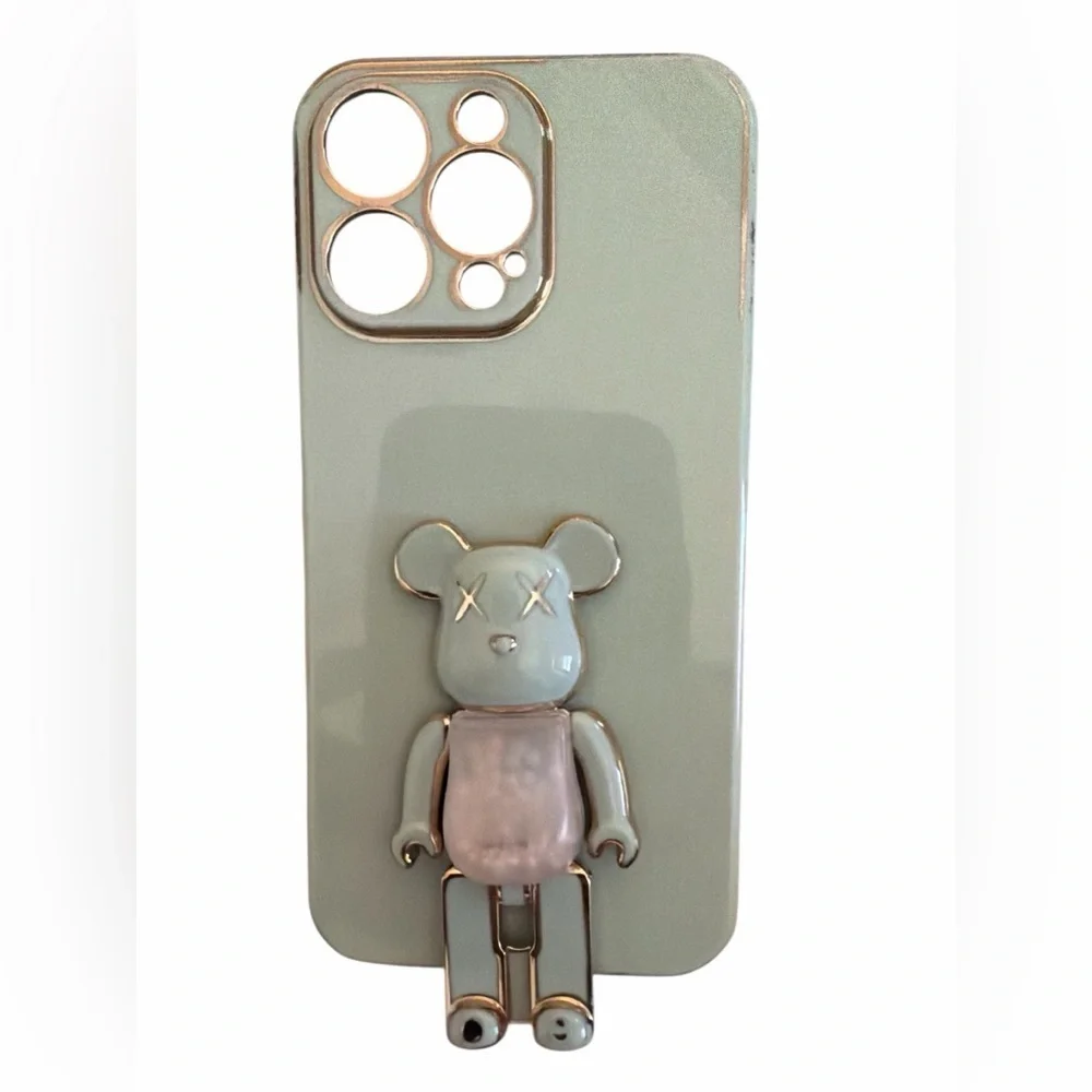 Four IPhone 14 Pro Max Cellphone Cases